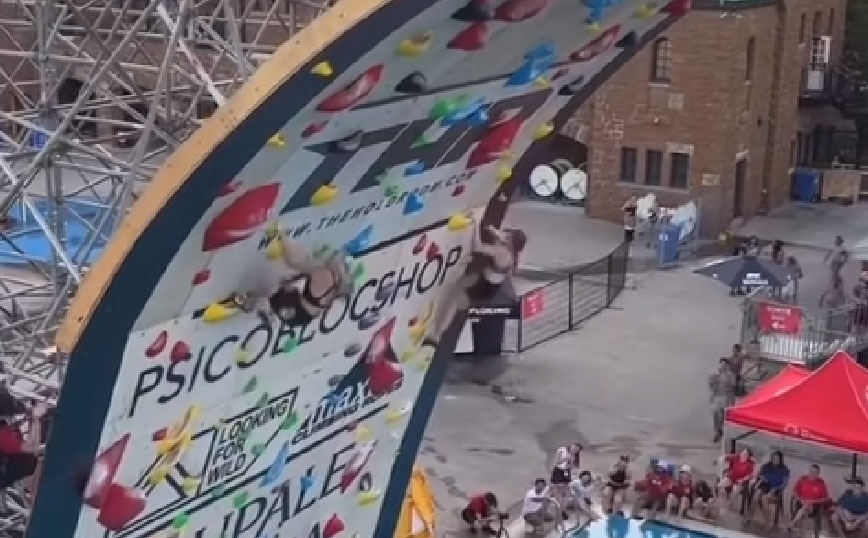 Ένας τοίχος αναρρίχησης που κάθε λάθος&#8230; σε δροσίζει