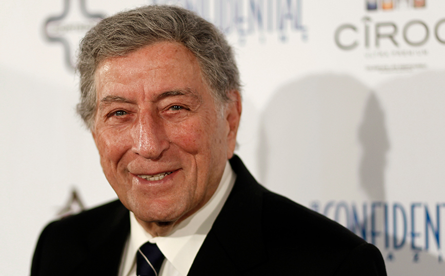Πέθανε ο θρυλικός τραγουδιστής Tony Bennett