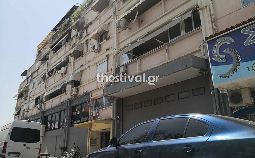 Άγρια δολοφονία στη Θεσσαλονίκη &#8211; Έγραψε με το αίμα του θύματος «ΠΑΙΔΕΡΑΣΤΗ – 1» και παραδόθηκε