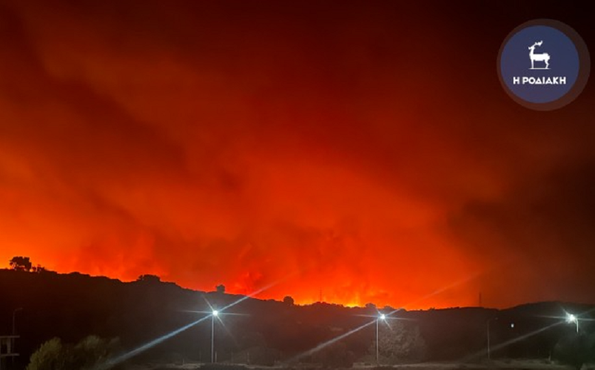 Τρομάζει η πρόβλεψη από στέλεχος της Πυροσβεστικής: «Η φωτιά στη Ρόδο θα μας απασχολεί για ακόμη επτά μέρες»