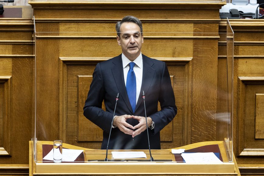 Τα μέτρα που ανακοινώνει σήμερα ο Μητσοτάκης στη Βουλή – Επέκταση του Market Pass, πότε ξεκινά το Youth Pass