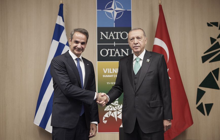 Ανώτατο Συμβούλιο Συνεργασίας: Ελλάδα και Τουρκία βάζουν στην άκρη τις διαφορές τους