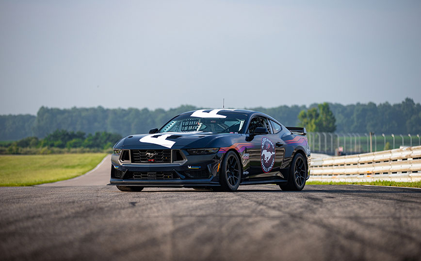 Ford Mustang Dark Horse R: Αποκλειστικά για χρήση σε πίστα σε αγώνες ενιαίου τύπου