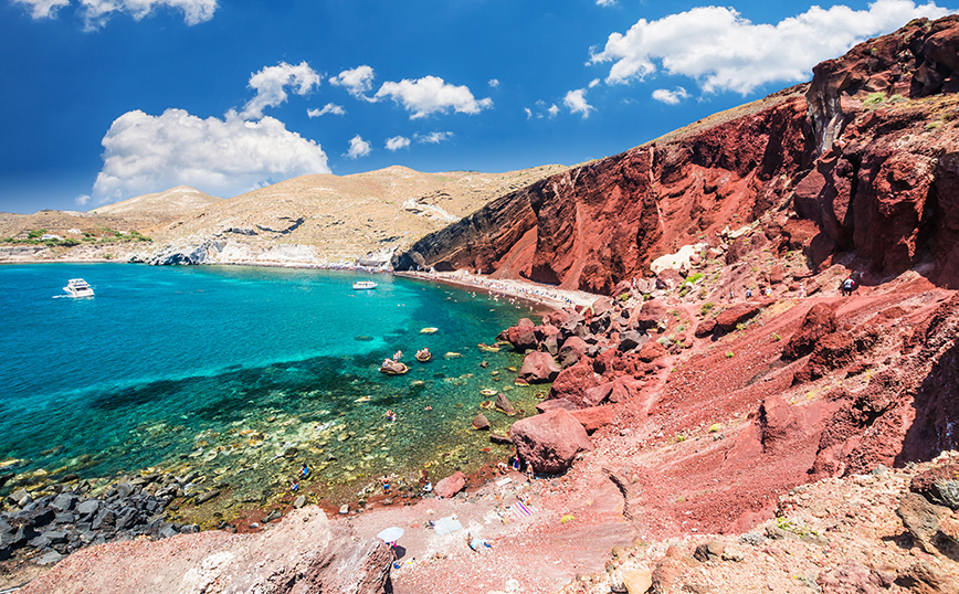 Κόκκινη παραλία στη Σαντορίνη