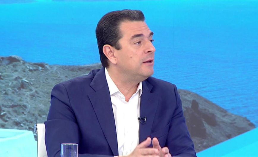 Σκρέκας: Είμαστε σε συνεννόηση να ανοίξουν τα καταστήματα την άλλη Κυριακή, τρίμηνη η παράταση του Market Pass