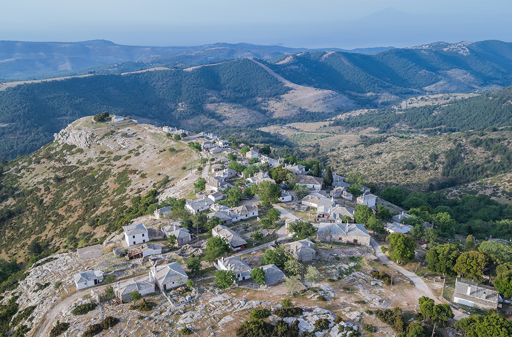 Κάστρο: Το χωριό στη Θάσο που επιβλέπει το νησί από ψηλά