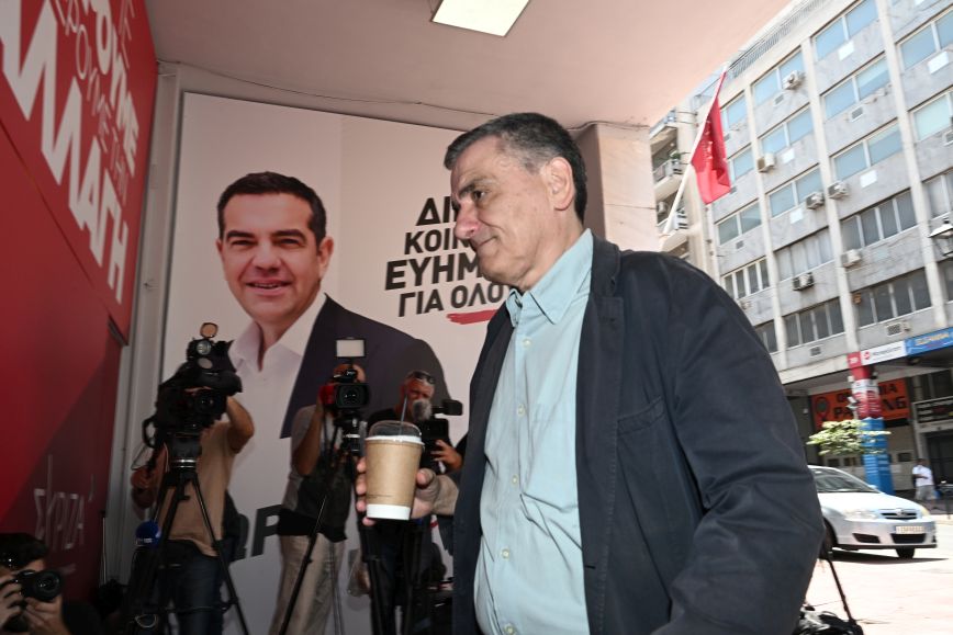 «Κλειδώνει» σήμερα η υποψηφιότητα Τσακαλώτου για την προεδρία του ΣΥΡΙΖΑ &#8211; Η ενόχληση Τσίπρα από τις εξελίξεις
