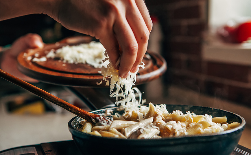 παρμεζάνα σε μακαρόνια παρμεζάνα σε μακαρόνια