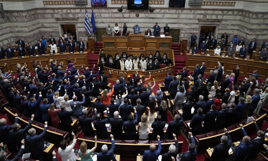 Αυτή είναι η νέα χωροταξία της Βουλής – Οι θέσεις των 8 κομμάτων