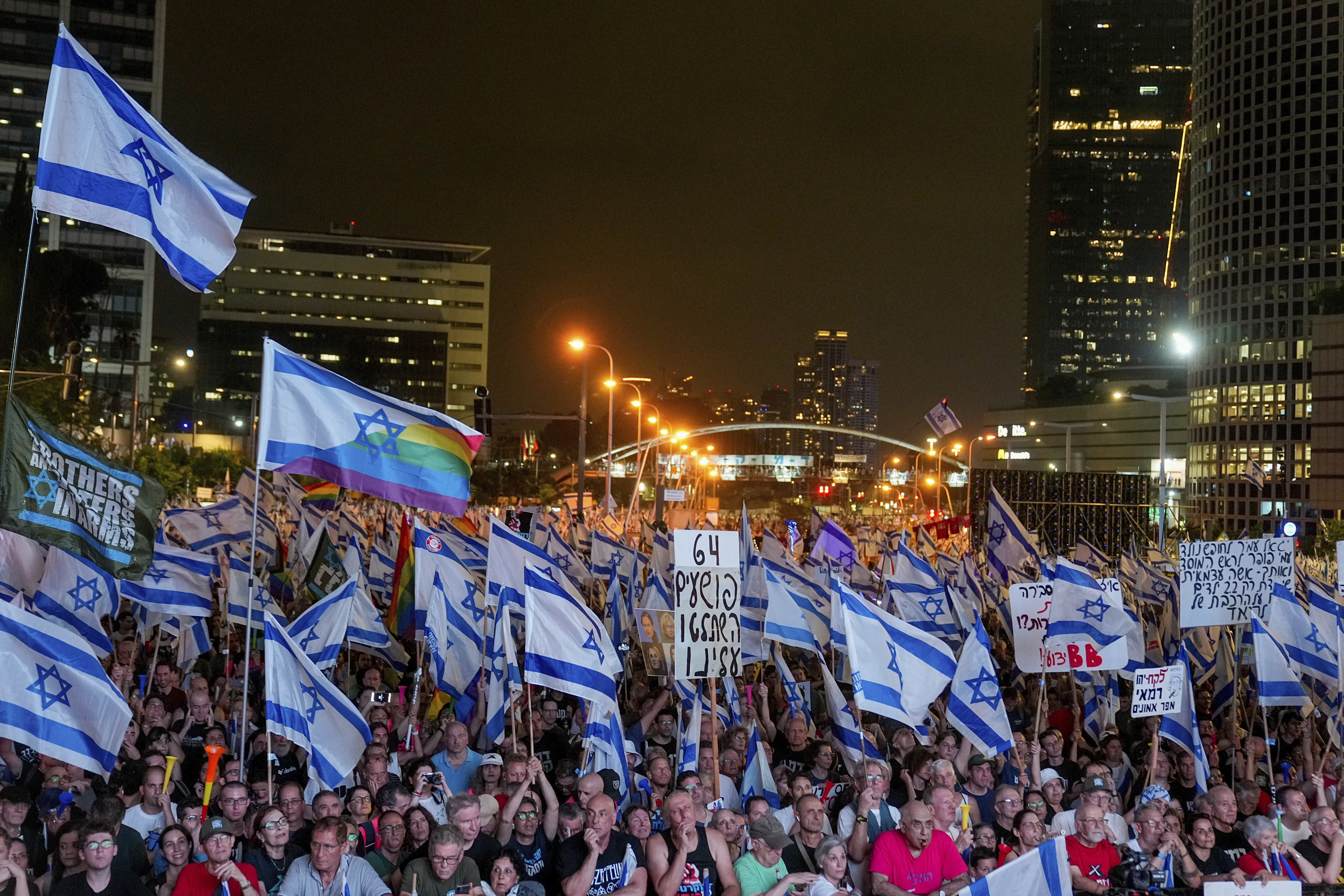 Νέες αντικυβερνητικές διαδηλώσεις σε αρκετές πόλεις του Ισραήλ κατά της μεταρρύθμισης του συστήματος δικαιοσύνης