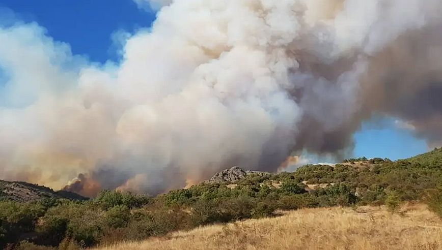 Φωτιά στη Ροδόπη: Μήνυμα 112 για εκκένωση της περιοχής Κασσιτέρα