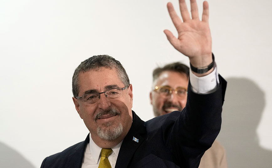 Ο Μπερνάρντο Αρέβαλο εξελέγη νέος πρόεδρος της Γουατεμάλας – «Ο λαός μίλησε καθαρά και δυνατά»