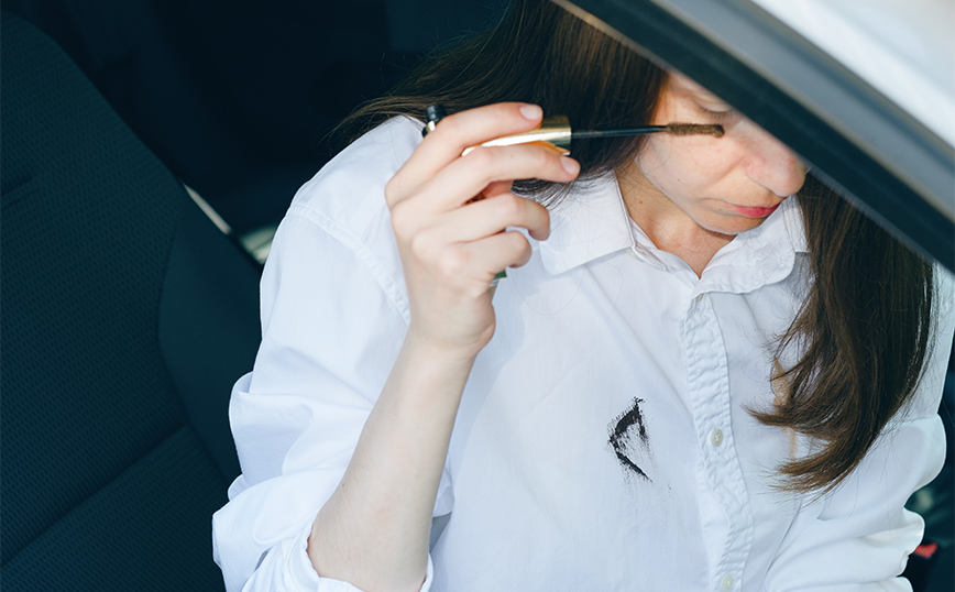 λεκές από μάσκαρα λεκές από μάσκαρα