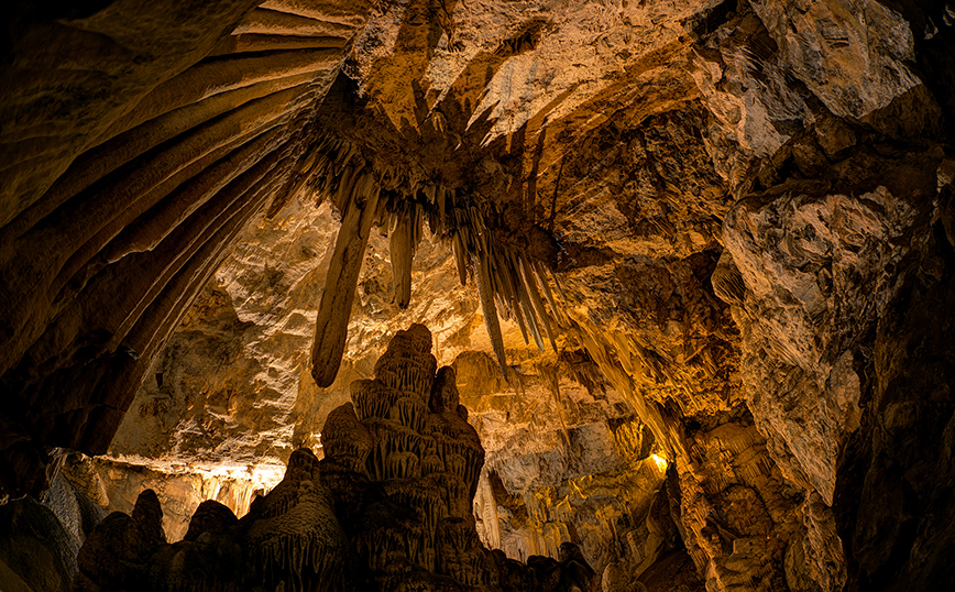 Σπήλαιο Αντίπαρος Σπήλαιο Αντίπαρος