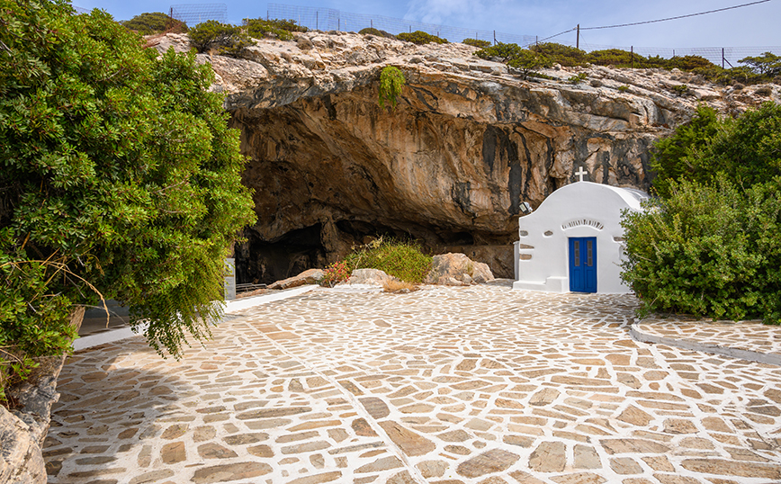 Σπήλαιο Αντίπαρος Σπήλαιο Αντίπαρος