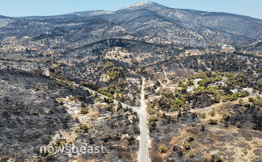 Αεροφωτογραφίες από Λεωφόρο Φυλής προς Χασιά και μονή Κλειστών Αεροφωτογραφίες από Λεωφόρο Φυλής προς Χασιά και μονή Κλειστών