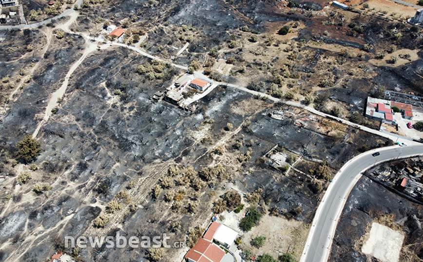 Αεροφωτογραφίες από Λεωφόρο Φυλής προς Χασιά και μονή Κλειστών Αεροφωτογραφίες από Λεωφόρο Φυλής προς Χασιά και μονή Κλειστών