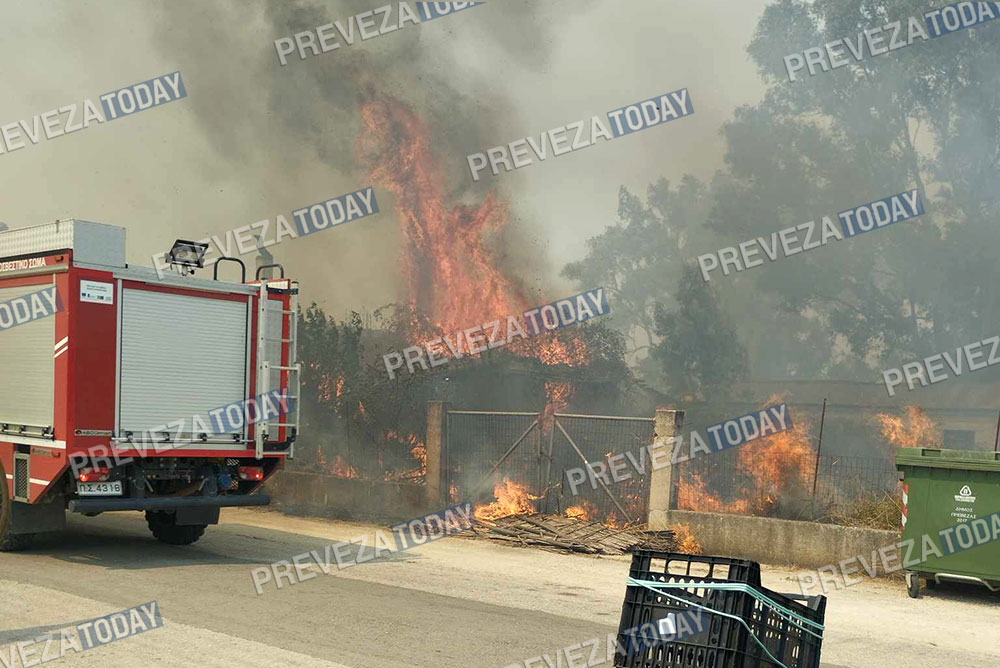 Φωτιά και στη Νέα Σαμψούντα Πρέβεζας