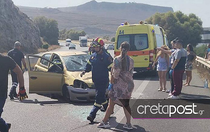 Κρήτη: Σοβαρό τροχαίο στον ΒΟΑΚ &#8211; Γυναίκα  εγκλωβίστηκε στο αυτοκίνητό της