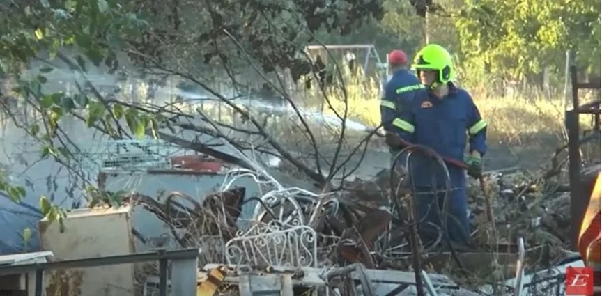 Στον εισαγγελέα 91χρονος για πρόκληση πυρκαγιάς στις Σέρρες  &#8211; Άναψε φωτιά για να κάψει λάστιχα και παλιά αντικείμενα στο οικόπεδο του