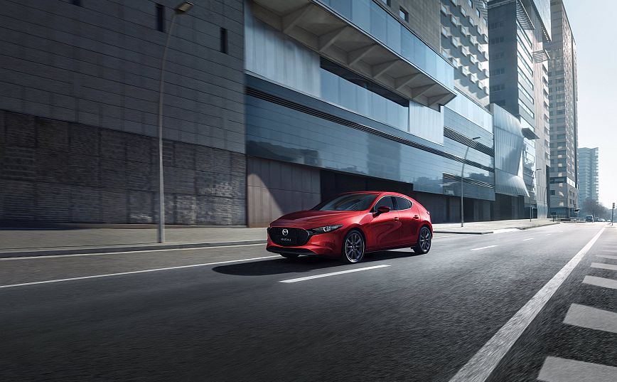 Η ανανέωση του Mazda 3 έχει «άρωμα» ασφάλειας και… infotainment