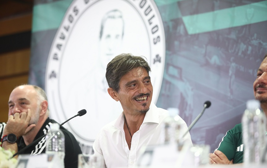 Ξαφνικό τηλεφώνημα του Ζέλικο Ομπράντοβιτς στον Δημήτρη Γιαννακόπουλο – «Εντάξει πρόεδρε;» τον ρώτησε ο Κώστας Σλούκας