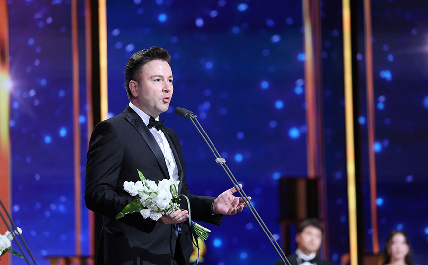 Κάνε ότι κοιμάσαι: Στην σειρά της ΕΡΤ απονεμήθηκε το Βραβείο Καλύτερης Τηλεοπτικής Σειράς σε διεθνή διαγωνισμό στη Σεούλ