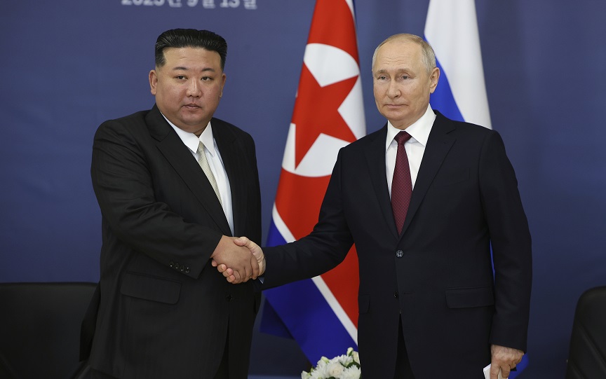 Η Ρωσία βρίσκεται σε «περιεκτική» αμυντική συνεργασία με τη Βόρεια Κορέα