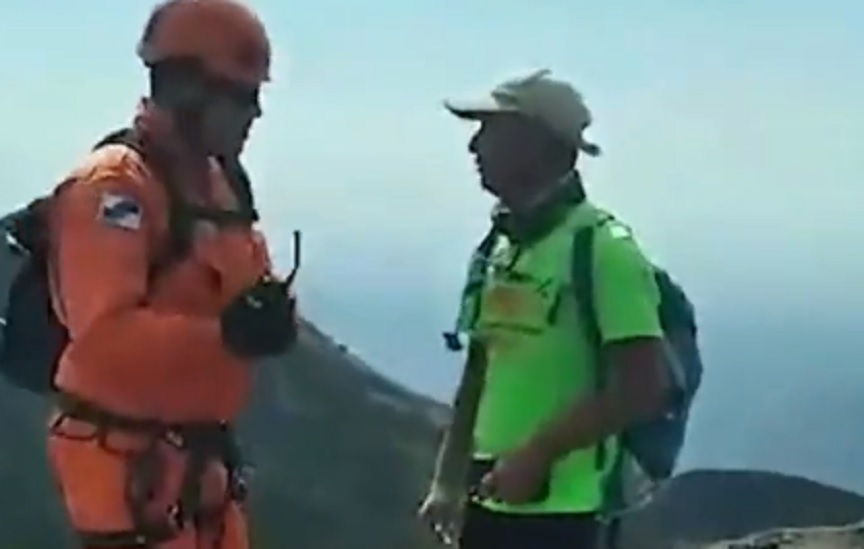 Νεφροπαθής έκανε πεζοπορία σε βουνό και εμφανίστηκε ελικόπτερο για να τον ενημερώσει πως βρέθηκε συμβατό μόσχευμα