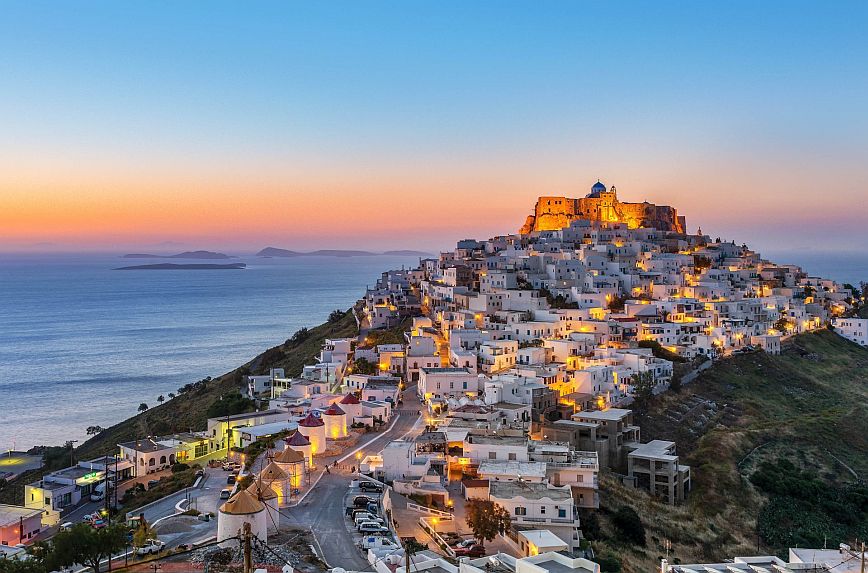 Οι Times προτείνουν Ελλάδα ως φθινοπωρινό προορισμό