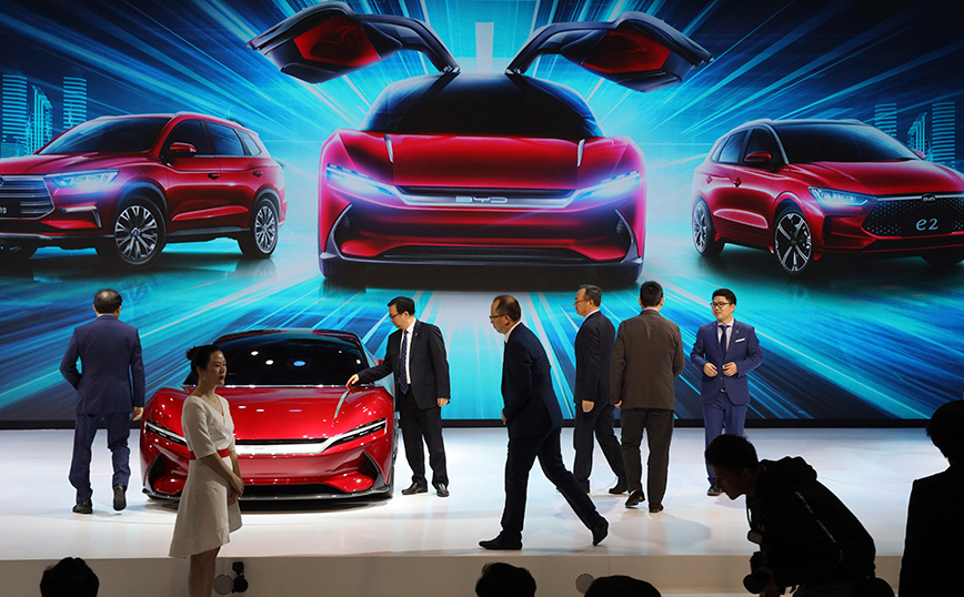 Τα πάνω-κάτω στην παγκόσμια αγορά αυτοκινήτου: Η Κίνα θα αναδειχθεί στο μεγαλύτερο εξαγωγέα για το 2023
