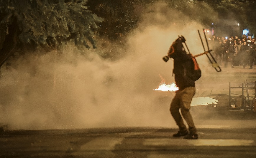 Ένταση στην Πανεπιστημιούπολη στου Ζωγράφου &#8211; Κλειστή η Ούλωφ Πάλμε