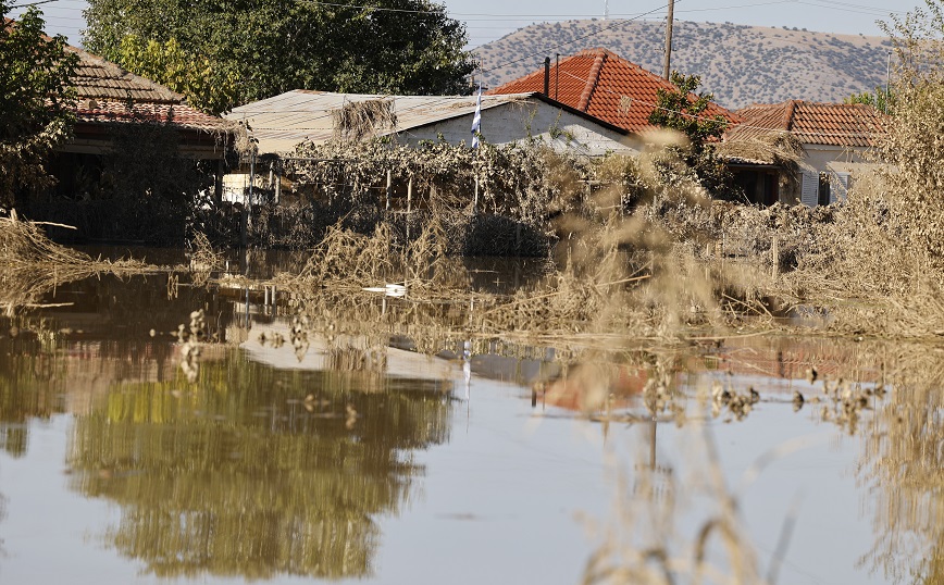 Αντιμέτωποι για δεύτερη φορά με τις πλημμύρες οι κάτοικοι στον Παλαμά Καρδίτσας &#8211; Πλημμύρισαν τα Ορφανά