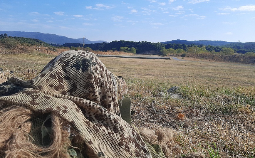 Έτσι εκπαιδεύονται οι Έλληνες ελεύθεροι σκοπευτές – Εικόνες από τις ασκήσεις