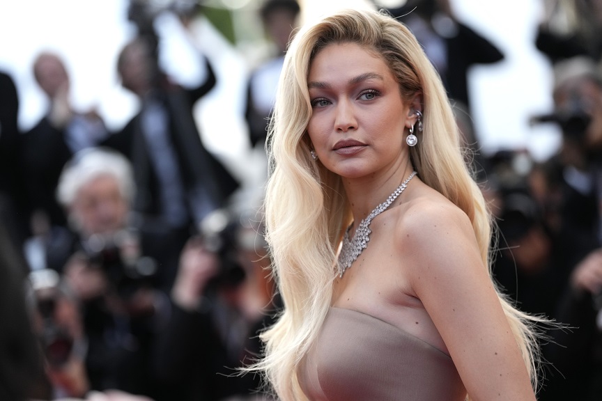 Η παλαιστινιακής καταγωγής Gigi Hadid καταδίκασε τις επιθέσεις της Χαμάς – «Η τρομοκρατία σε βάρος αθώων δεν κάνει καλό στο κίνημα»