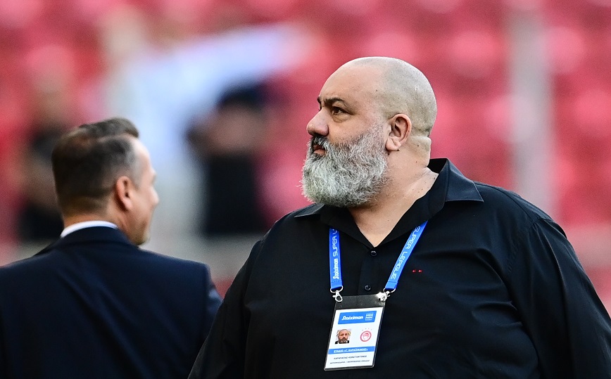 Κώστας Καραπαπάς για τον διαιτητή που έδωσε το αμφιλεγόμενο πέναλτι υπέρ της Παρί Σεν Ζερμέν – «Πολωνός χασάπης με σφυρίχτρα»