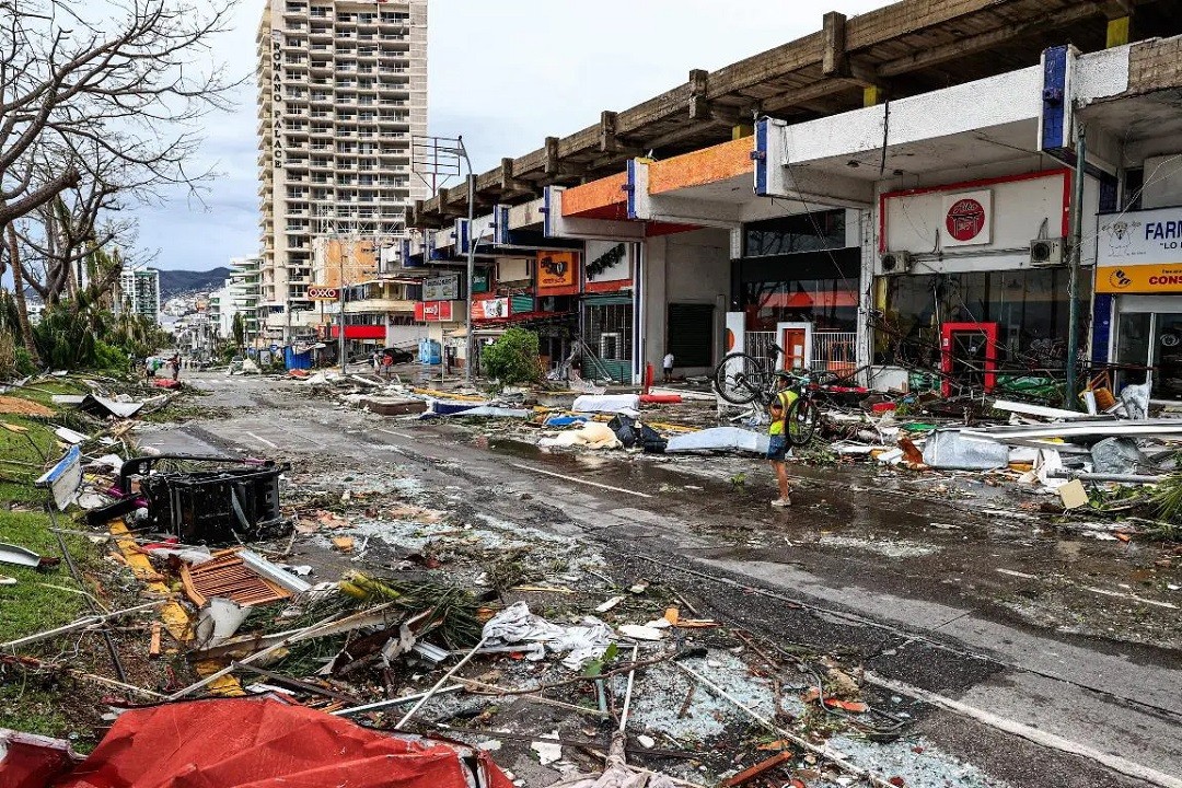 Μεξικό: 43 νεκροί και 36 αγνοούμενοι εξαιτίας του τυφώνα Ότις στην Ακαπούλκο