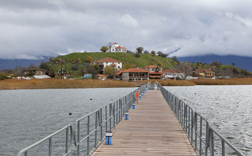 Άγιος Αχίλλειος, Μικρή Πρέσπα Άγιος Αχίλλειος, Μικρή Πρέσπα