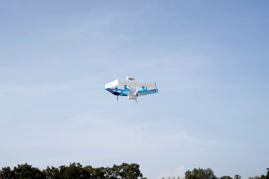 Παραδόσεις με drone από την Amazon: Ο ουρανός ίσως είναι το όριο της κυριαρχίας της
