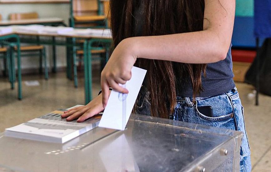 Αυτοδιοικητικές εκλογές: Ποιοι δήμοι και περιφέρειες πάνε σε δεύτερο γύρο