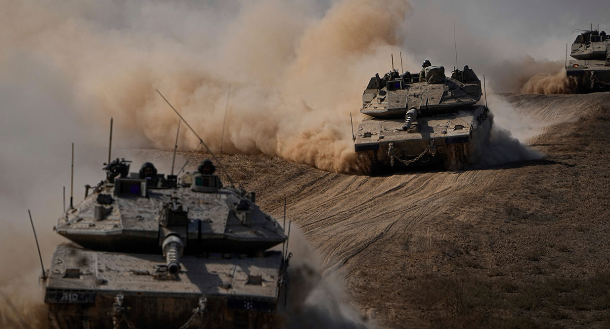 Οι Παλαιστίνιοι εγκαταλείπουν μαζικά τη Γάζα &#8211; Ένταση και δακρυγόνα στα σύνορα της Ιορδανίας