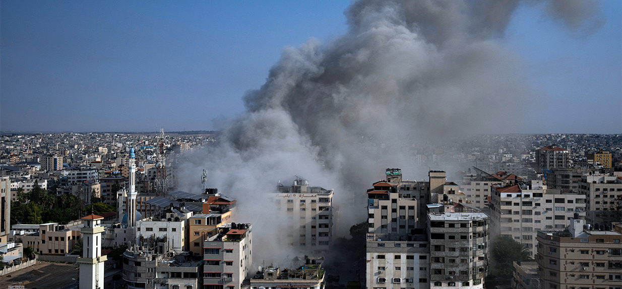 Το Ισραήλ ετοιμάζεται για την αντεπίθεση, επιστρατεύει 300.000 εφέδρους – Σειρήνες στο Τελ Αβίβ και στην Ιερουσαλήμ