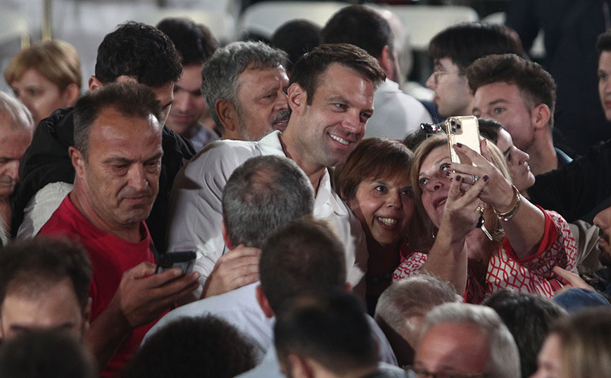 Ο Στέφανος Κασσελάκης στο Κερατσίνι