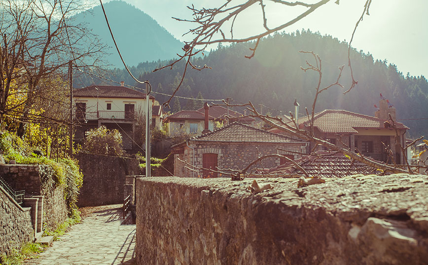 Μεγάλο χωριό Μεγάλο χωριό