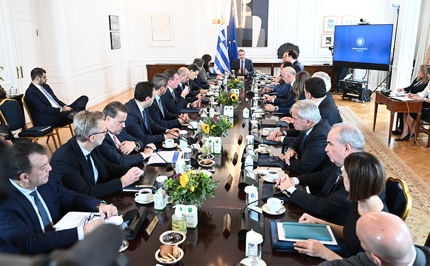 Μητσοτάκης: Θα ταξιδέψω στο Ισραήλ όταν το επιτρέψουν οι συνθήκες ασφαλείας Μητσοτάκης: Θα ταξιδέψω στο Ισραήλ όταν το επιτρέψουν οι συνθήκες ασφαλείας