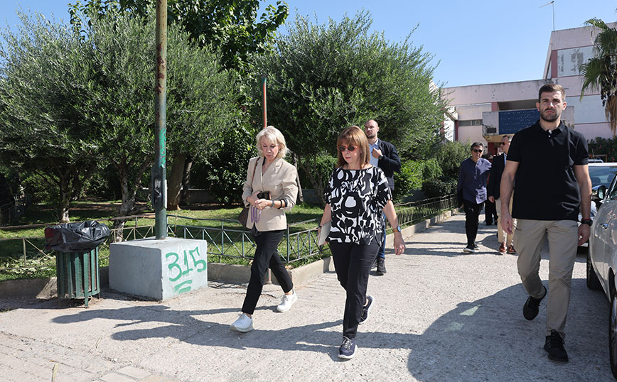 Κατερίνα Σακελλαροπούλου Κατερίνα Σακελλαροπούλου