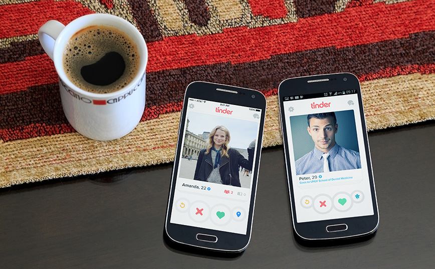 Νέα λειτουργία στο Tinder θα επιτρέπει μέχρι και στη&#8230; μαμά σου να σου πει αν αξίζει να κάνεις swipe δεξιά