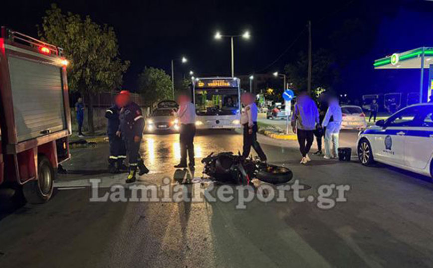 Σοβαρό τροχαίο με μηχανή στη Λαμία