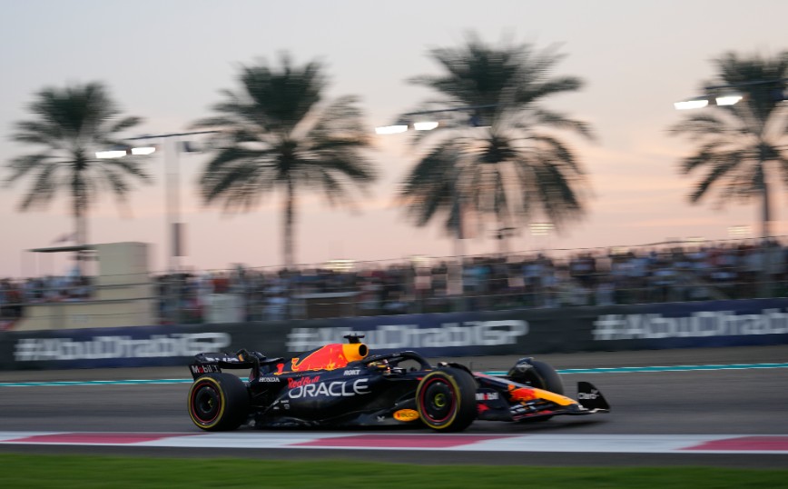 Formula 1: Με νίκη – ρεκόρ του Φερστάπεν ολοκληρώθηκε το πρωτάθλημα