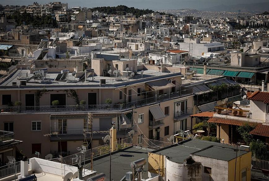 Νέο «Εξοικονομώ» με ενισχυμένα κονδύλια από το Ταμείο Ανάκαμψης – Ποιους αφορά